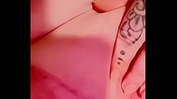 Pretty roxy cums to completion on the couch