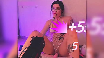 Passionate moaning hottie begs deeper and deeper