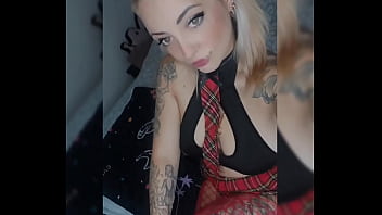 Viens voir ma première vidéo de l année feu d artifice dans ton boxer assuré