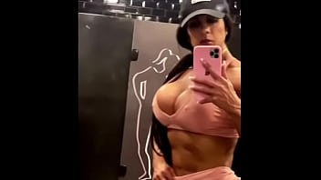 Huge Booty Fbb thumbnail