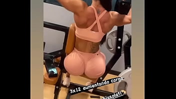Huge booty fbb