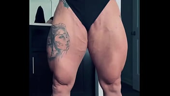 Thursday it’s all about the thighs today make ‘em thicc