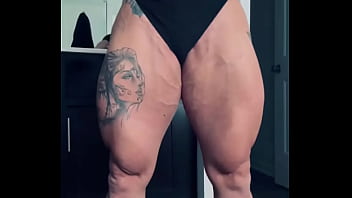 Thursday it’s all about the thighs today make ‘em thicc