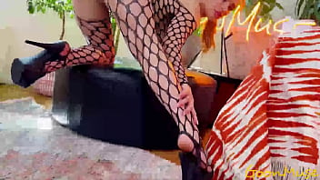 Horny blonde anna claire clouds offers an incredible ride