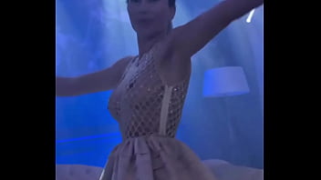 Do you wanna dance with me