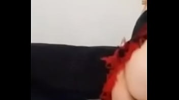 Halloween bruxa linda sem vergonha do bucetão