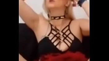 Halloween bruxa linda sem vergonha do bucetão