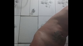 Vem aqui pra mim bater o pau na sua cara