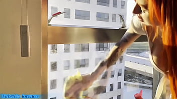 E no finalzinho da tarde arrombei o cuzinho da puta até gozar lá dentro completo no sheer e red