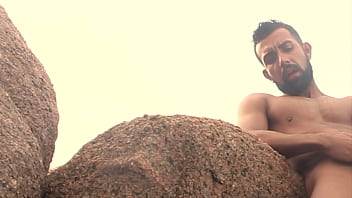 Masturbate On The Beach thumbnail