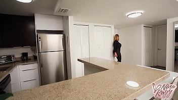 Cheating bbc bull fucks blonde nina kayy as spy sara jay films it