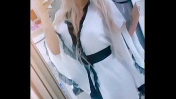 Loira Sensualizando thumbnail