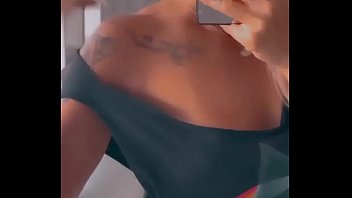 Loira Sensualizando thumbnail