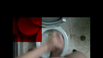 Una excitante masturbada