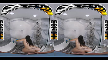 Virtual porn sandy love catches you jerking off and turns cleaning into steamy cock sucking fun