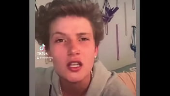 Holy fucking shit i found this show on netflix called bloodline