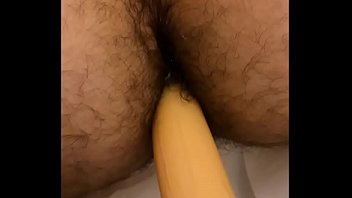 La troia vuole sempre il fallo nel culo