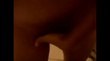 Karla graba video para su novio