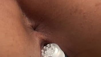 Tyra get a super orgasm using her vibrator on clit