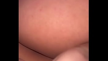 Pareja compartida por su marido