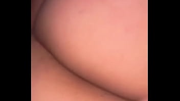 Pareja compartida por su marido