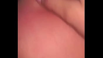 Pareja compartida por su marido