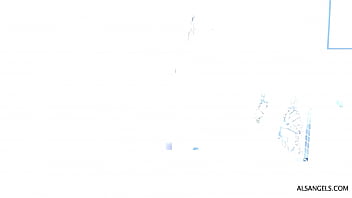 Мастурбирует в ванной и радуется жизни прекрасная блондинка Сандра Саммерс Мастурбирует в ванной и радуется жизни прекрасная блондинка Сандра Саммерс