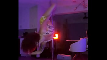 My favorite sza song i was feelin it