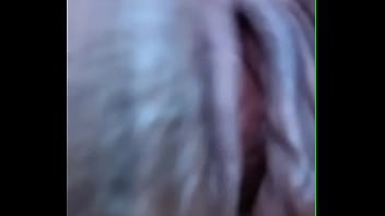 Masturbándome jugando con la jessi