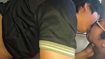 Esta Madre Soltera Que Conoci Por Facebook Quiere Su Dosis De Leche Diaria Se Falto De Su Trabajo Para Venir A Chuparme La Polla thumbnail