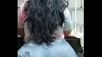 Video Para El Moviendo Las Nalgas thumbnail