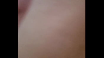 Bắn tinh ngoài tung tóe