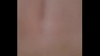 Bắn tinh ngoài tung tóe