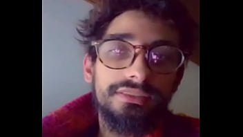 Já contei carneiros grammy's da beyoncé mentiras do bozonaro e já vou pra 3° noite em claro será que levar um ma