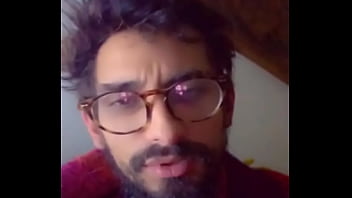 Já contei carneiros grammy's da beyoncé mentiras do bozonaro e já vou pra 3° noite em claro será que levar um ma