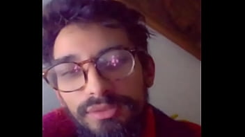 Já contei carneiros grammy's da beyoncé mentiras do bozonaro e já vou pra 3° noite em claro será que levar um ma