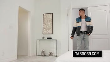 Teen don't mind sharing her bf with her slutty blonde stepmother