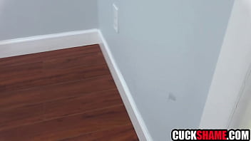 Cuck husband watching ebony wife gettting banged hard by big dick