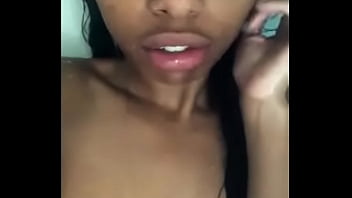 Shanell bladde shower scene big lips