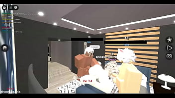 Pucci fucks a girl on roblox