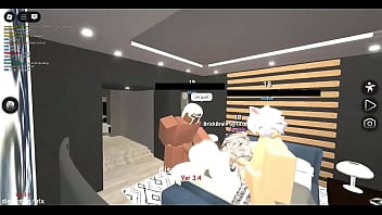 Pucci fucks a girl on roblox