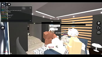 Pucci fucks a girl on roblox