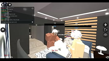 Pucci fucks a girl on roblox