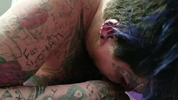 Tatto Girl Geting It thumbnail