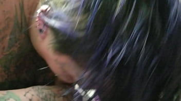 Tatto Girl Geting It thumbnail