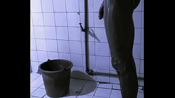 Wetjuicypussy1 let me show you how to monitiz your xvidoe account and start making $1000 every week