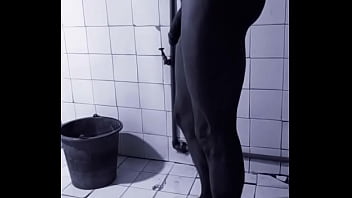 Wetjuicypussy1 let me show you how to monitiz your xvidoe account and start making $1000 every week