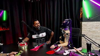 Mostrou uma sessão de bdsm alisou seu pau beijou seus peitos e explicou o que sentiu madame agatha e jeff negão rei das entrevistas watch sheer red