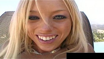 Britney skye fucks her pink pussy till quivering with cum