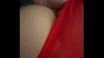 Pareja mexicana caliente no para de coger y llega a cogersela en el baño